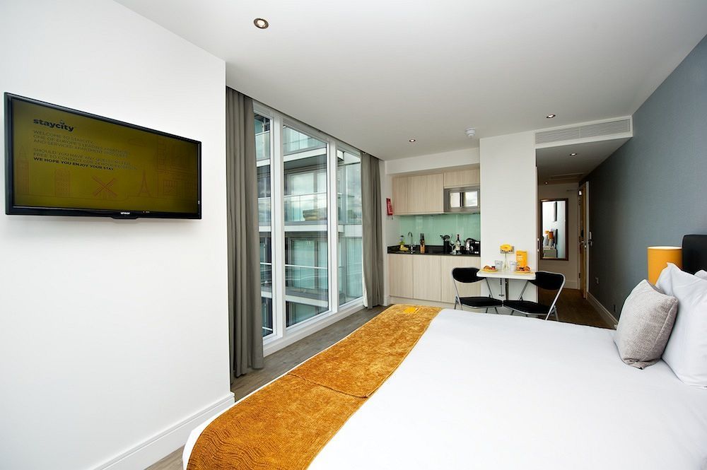 Staycity Aparthotels Deptford Bridge Station London Exterior photo